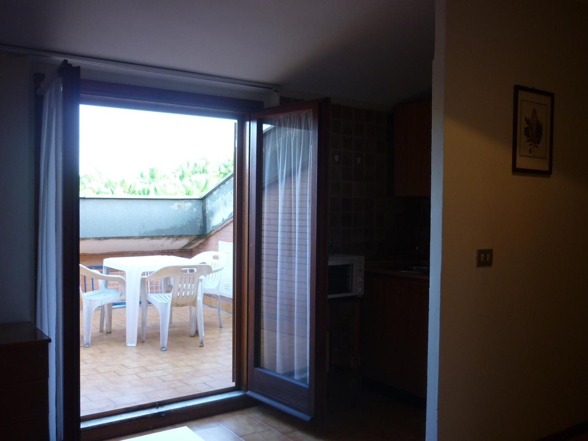 Eur Nir Aparthotel 3*